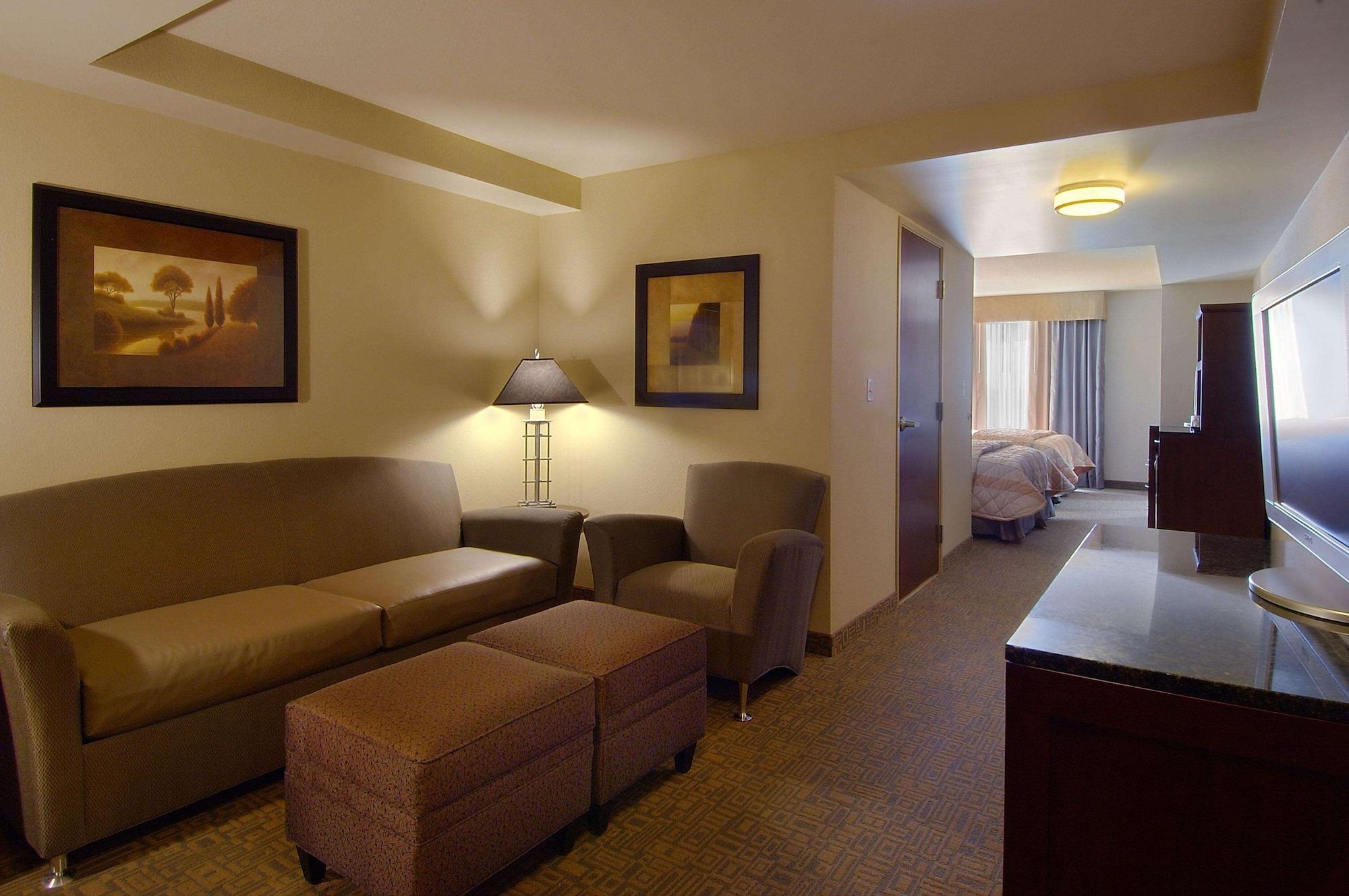 רואנוק Hilton Garden Inn Ft Worth Alliance Airport מראה חיצוני תמונה