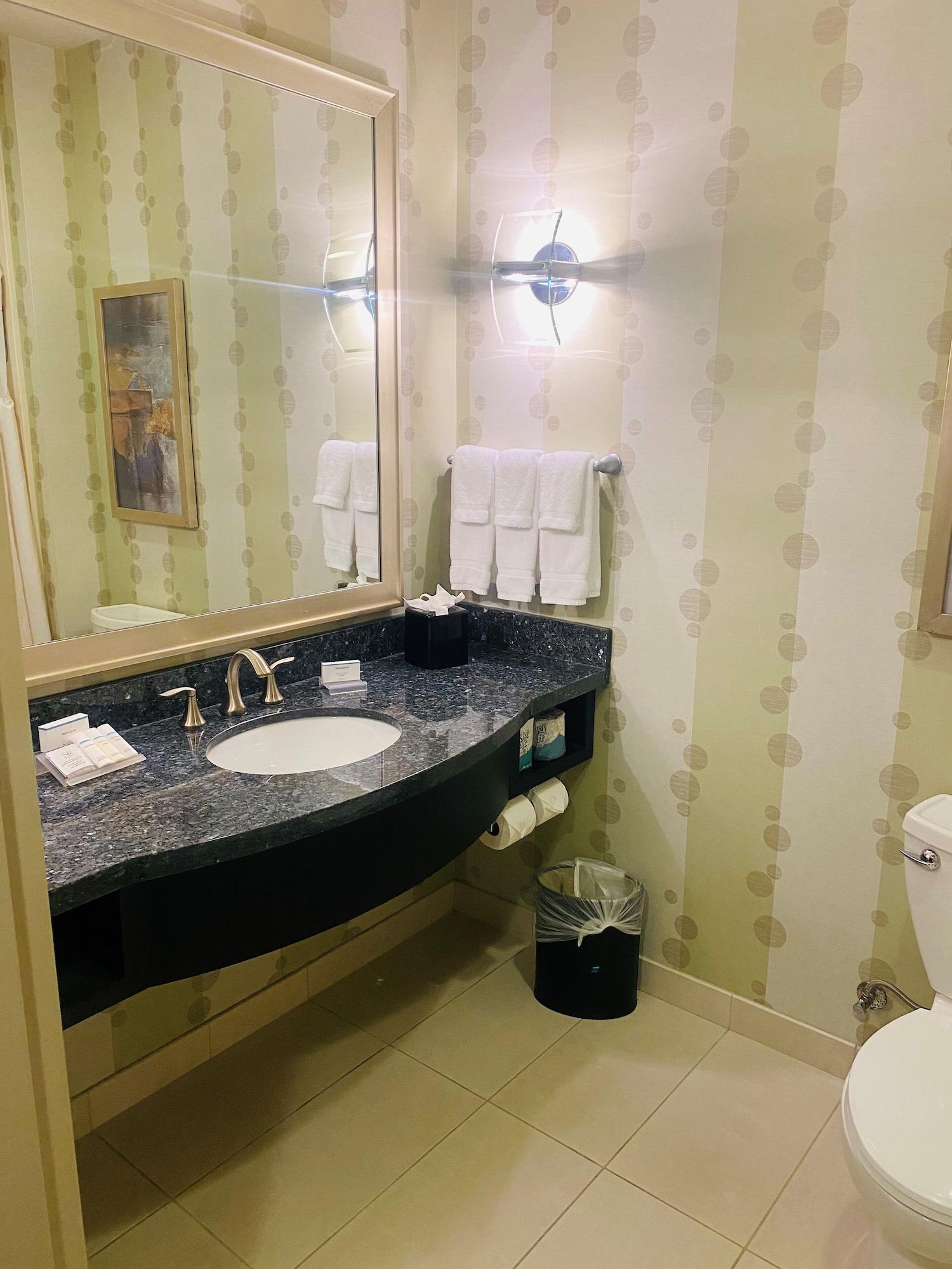 רואנוק Hilton Garden Inn Ft Worth Alliance Airport מראה חיצוני תמונה